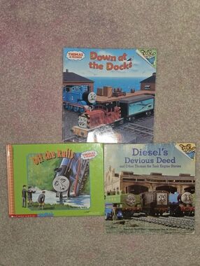 Thomas & Friends Blue & Red Train Story Book Bundle